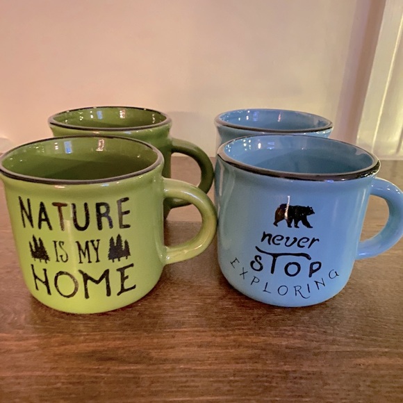 Cottage Mug Set